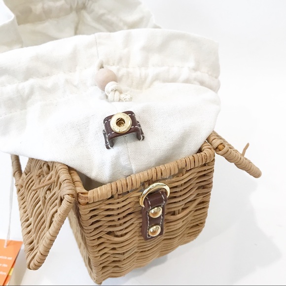 Sold C&C California Straw Rattan Bag Crossbody NEW - Picture 8 of 9